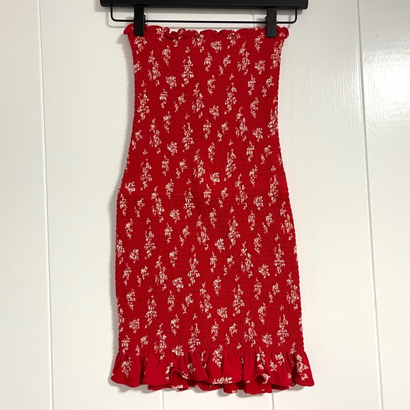 Reformation Chantilly Lace Dress - Picture 4 of 8